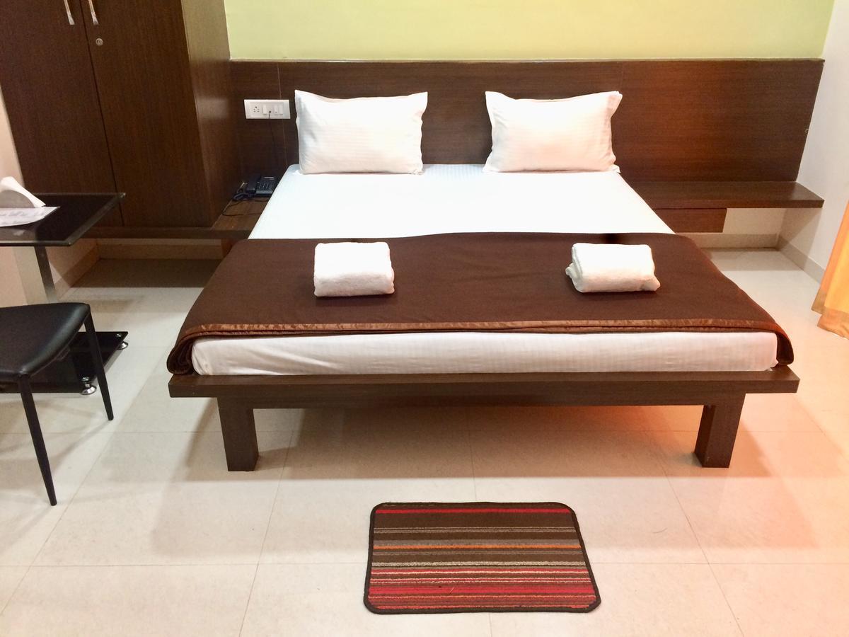 Hotel Shiva'S Inn Trimbak Exterior photo